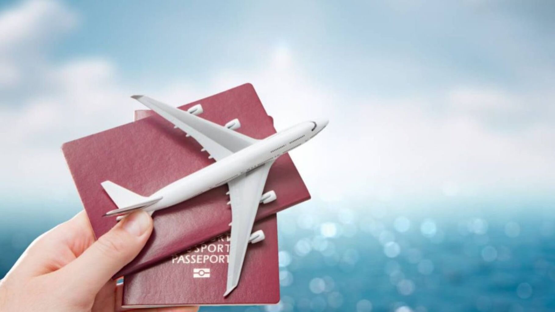 ⚡️Last-minute flight and airline deals⚡️ 