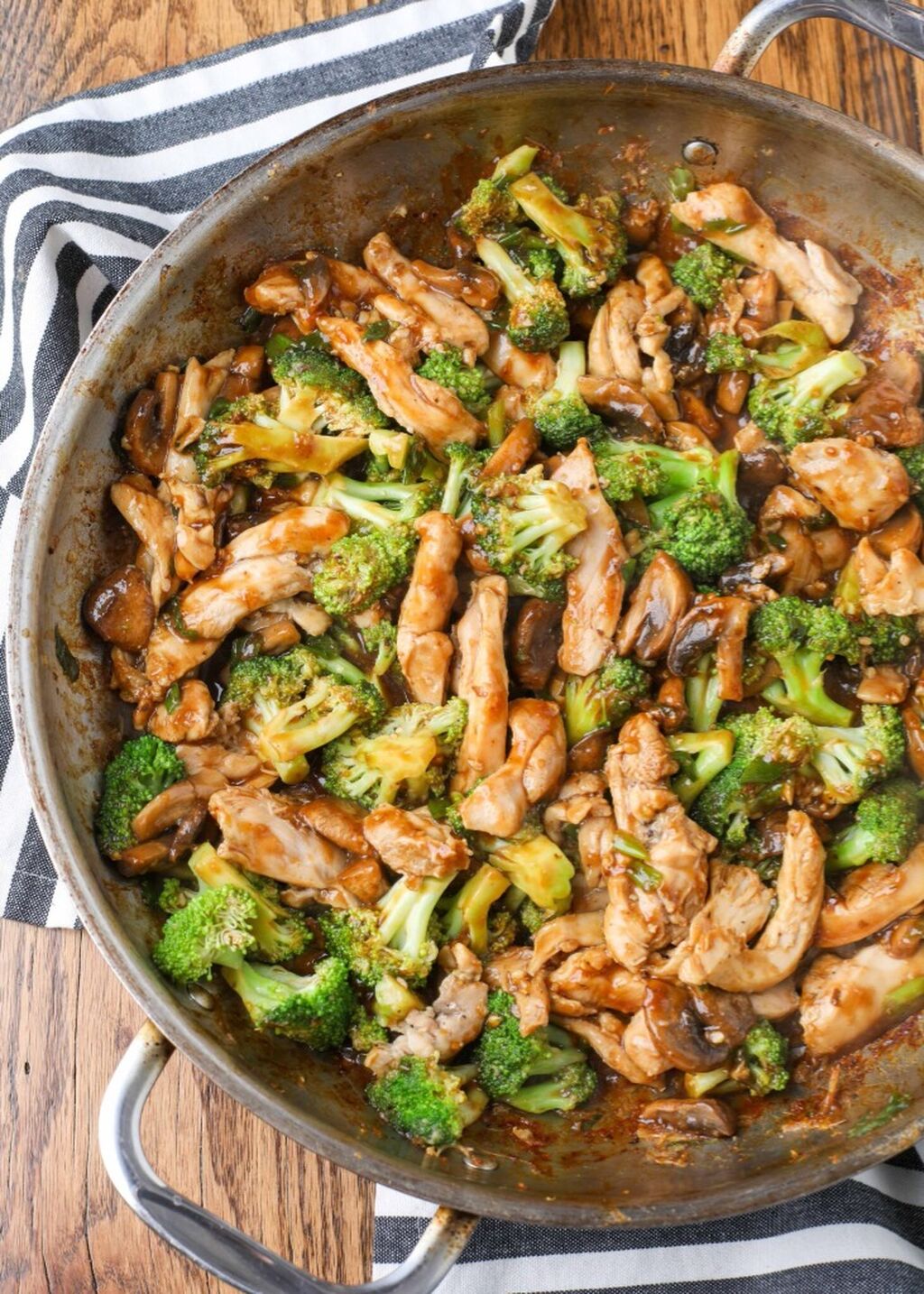 Ginger Chicken and Broccoli Stir Fry