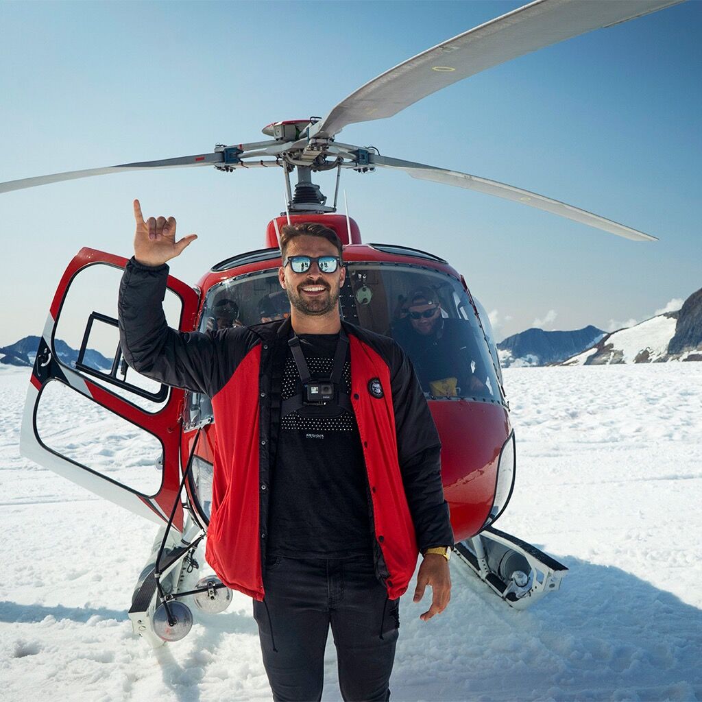 SeaViews: How to Experience Alaska