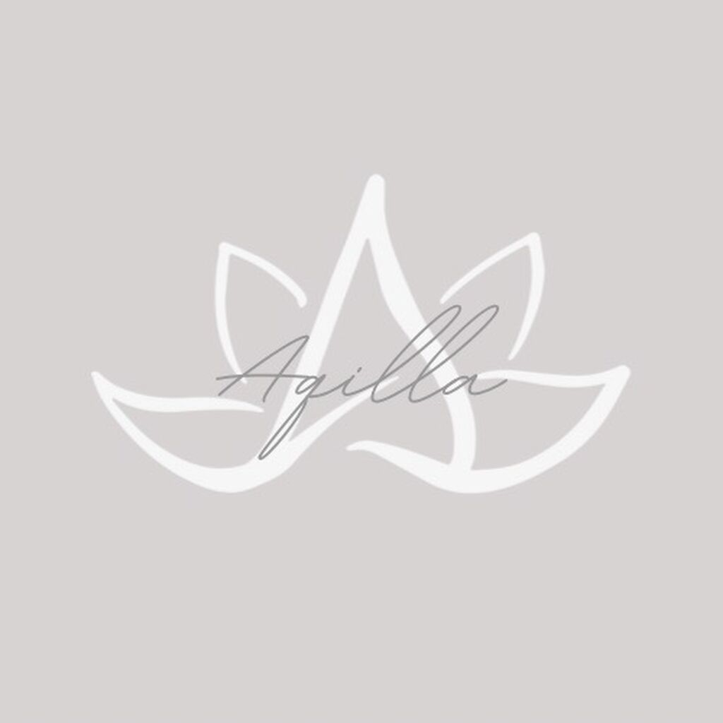 Aqilla Wear