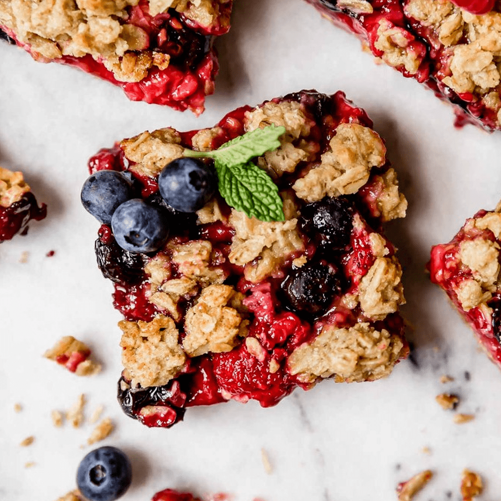 Berry Oat Crumble Bars