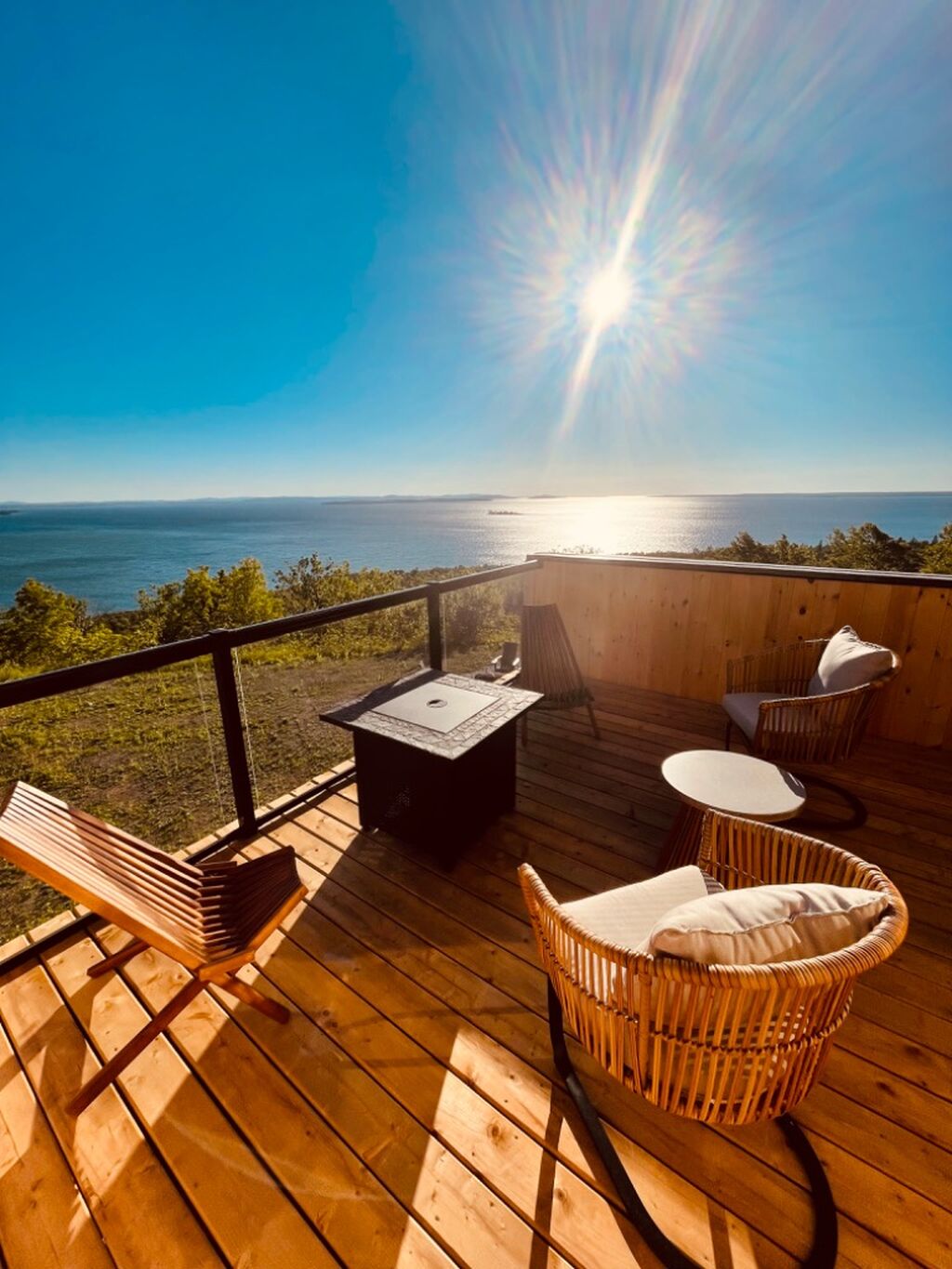 Ten Mile Point Accommodations - Manitoulin Island 