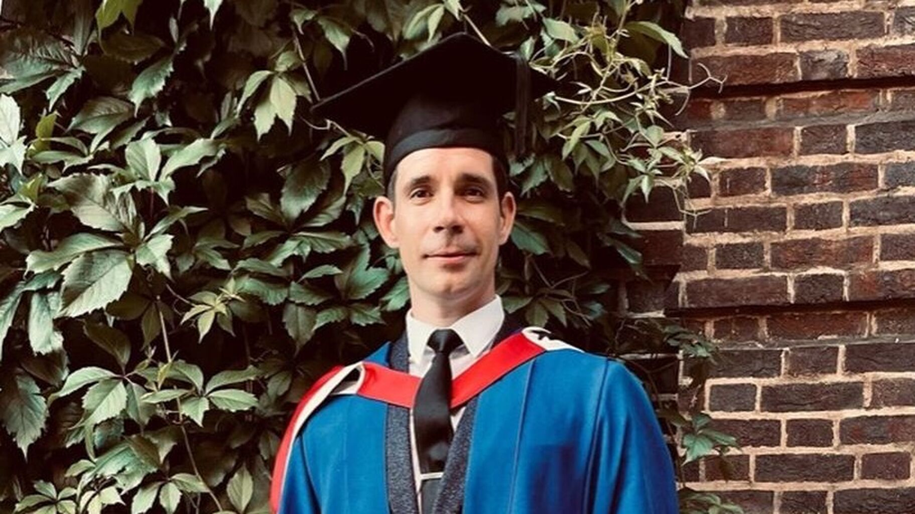 Dan Graduates with a Master of Arts Degree from Middlesex University London 