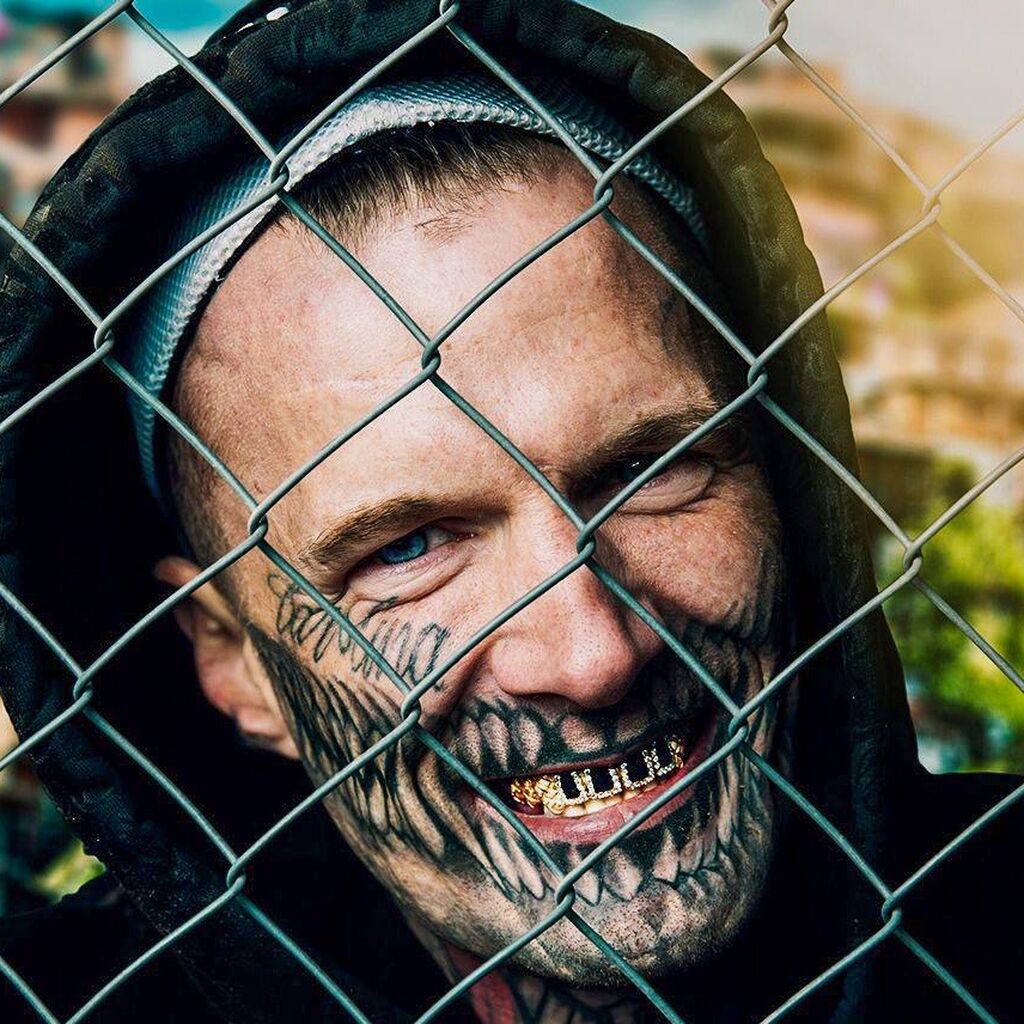 Se dokumentaren 'Davids dæmoner'