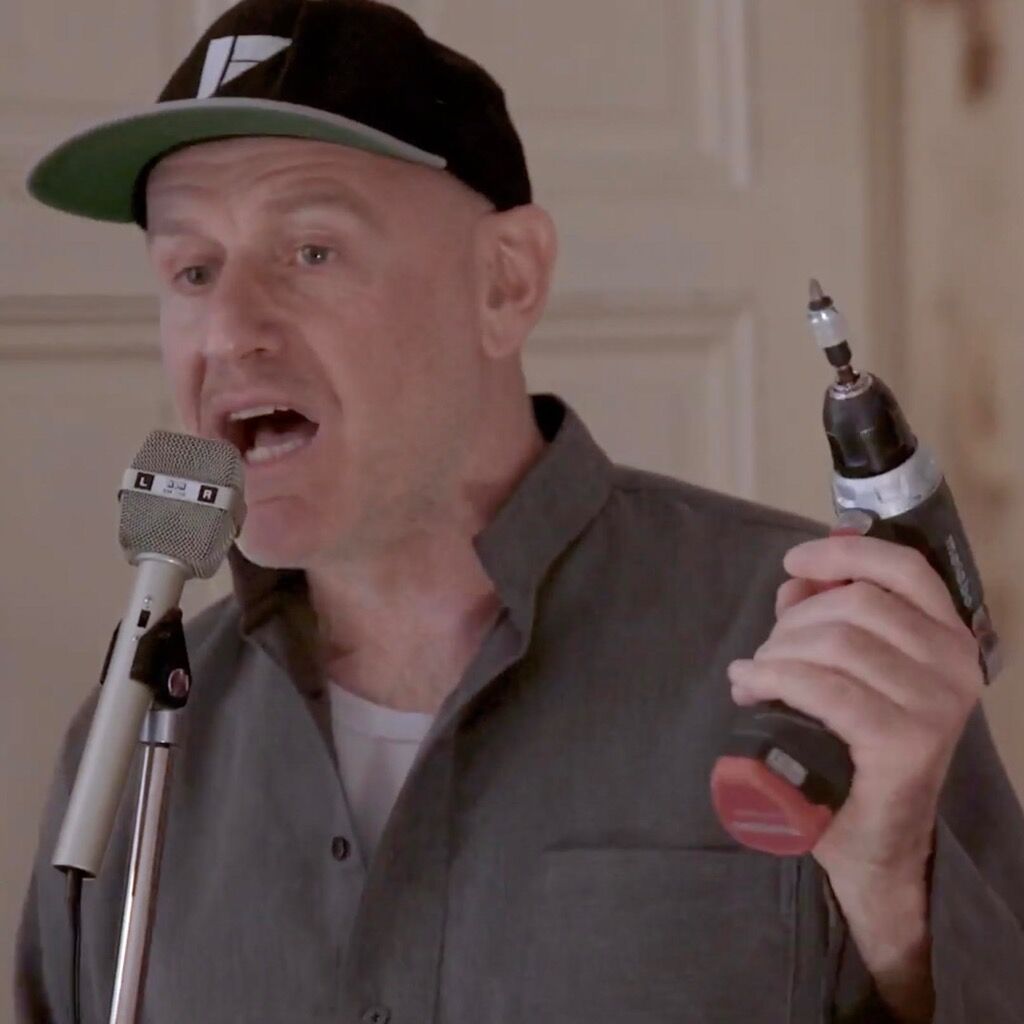 Video: Die abgefackteste Stadt (feat. Albertine Sarges) (auf Youtube)