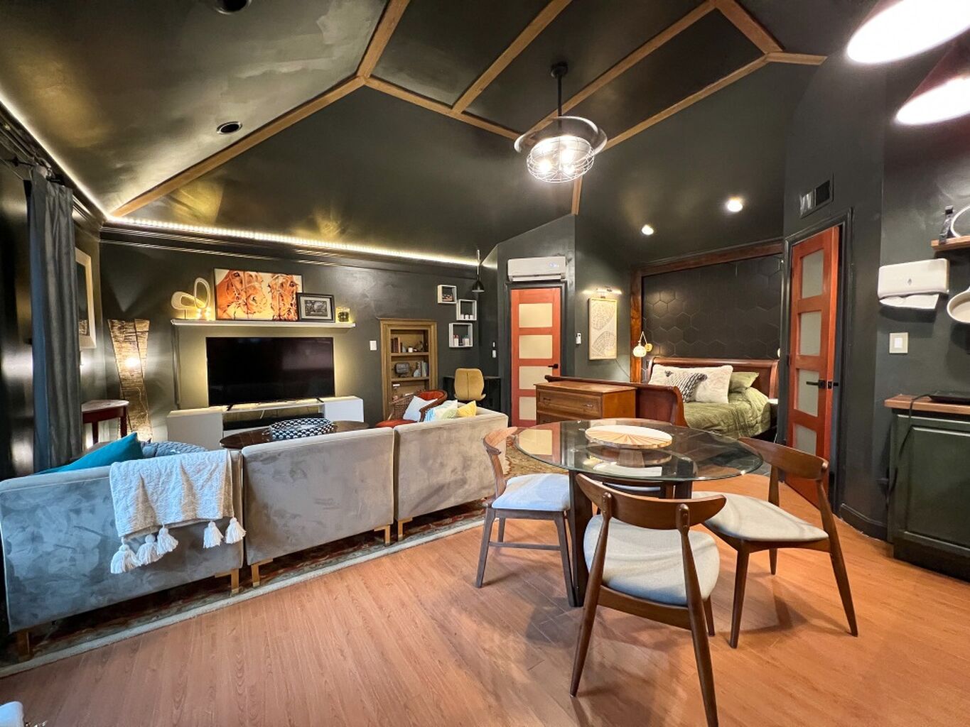 Star Loft - Louisville KY