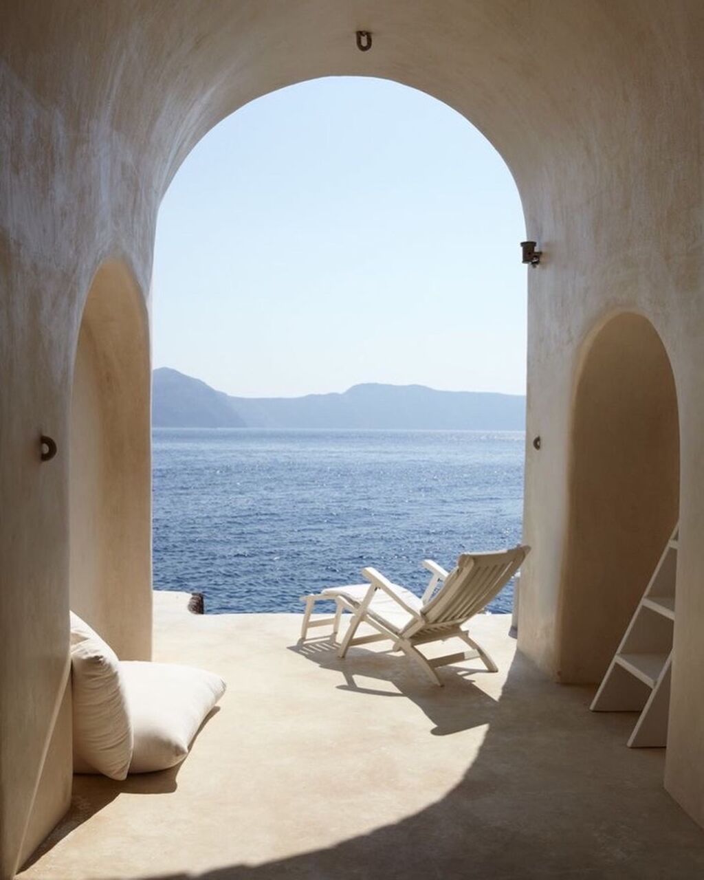How to Use a Travel Advisor 