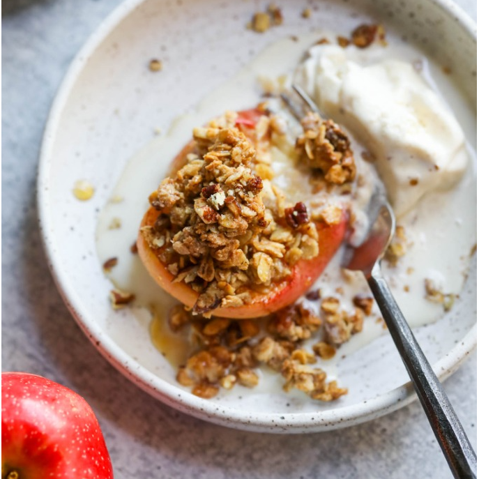 Easy Baked Apples with Crumb Topping