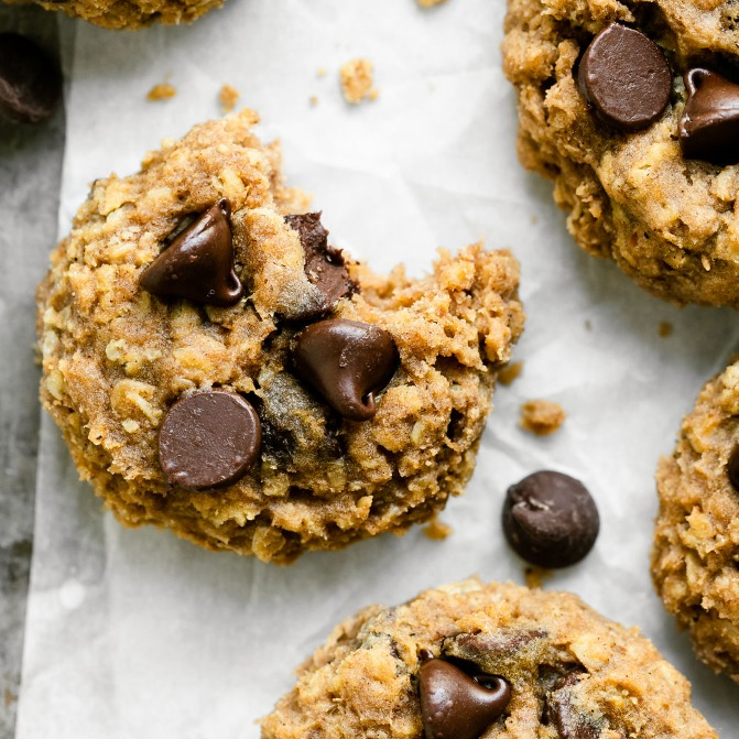 Oatmeal Pumpkin Chocolate Chip Cookies