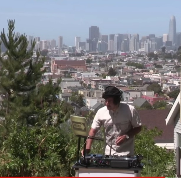 Tiny Booth DJ Set