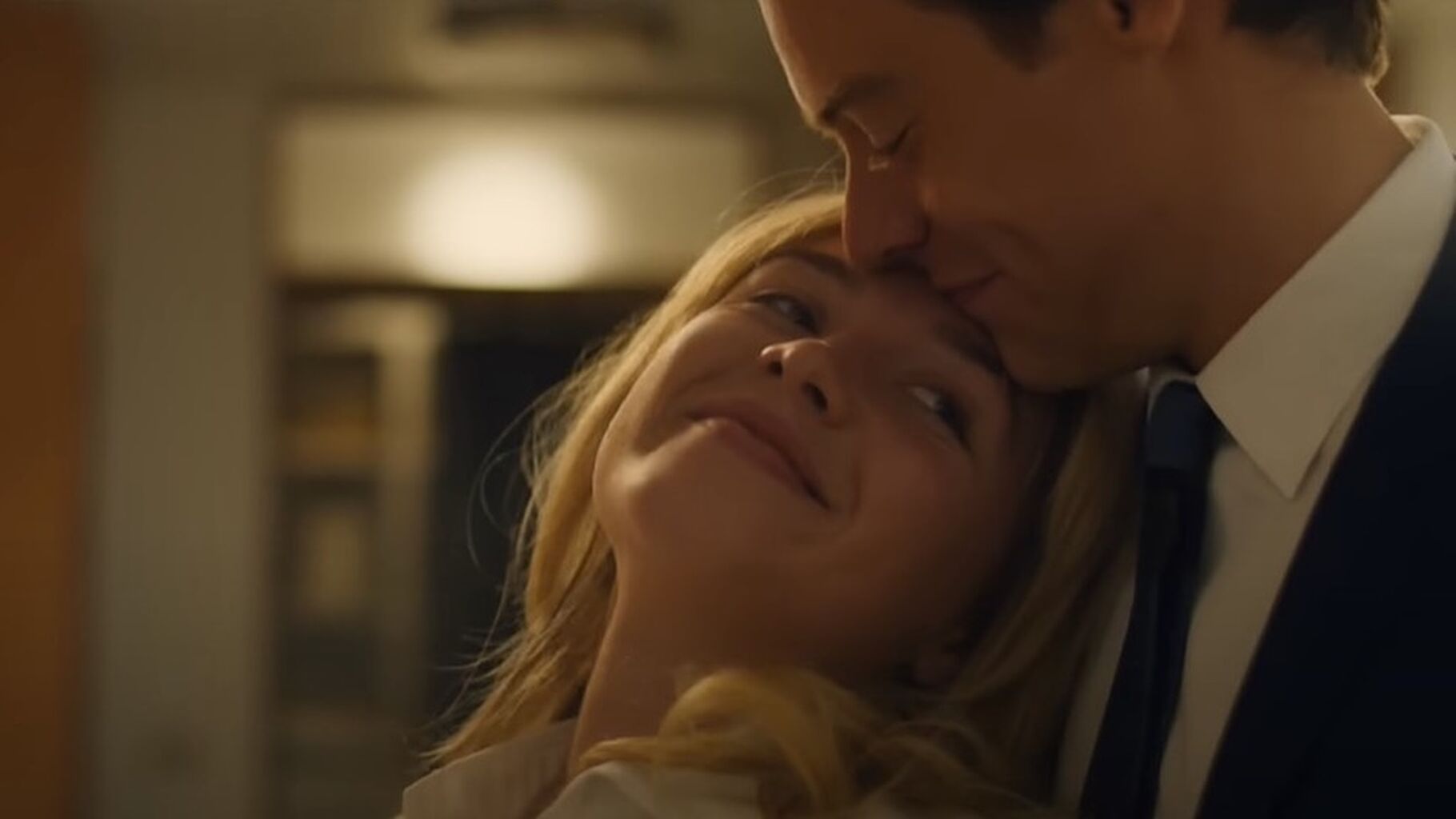 Making The Mark: &lsquo;Don&rsquo;t Worry Darling,&rsquo; &lsquo;Smile&rsquo;