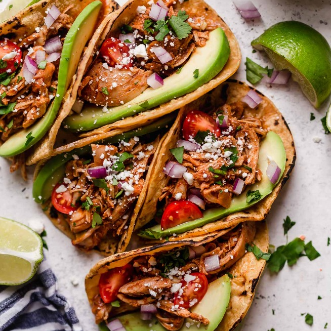 Slow Cooker Chicken Tacos (static reel)