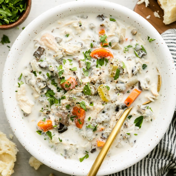 Creamy Slow Cooker Chicken Wild Rice (static image reel)