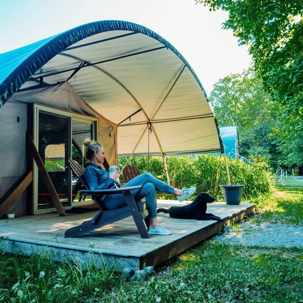 6 Unique Fall Stays for Foodies