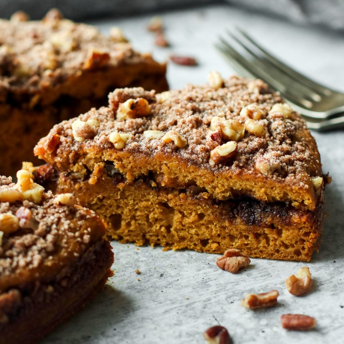 Pumpkin Coffee Cake (reel)