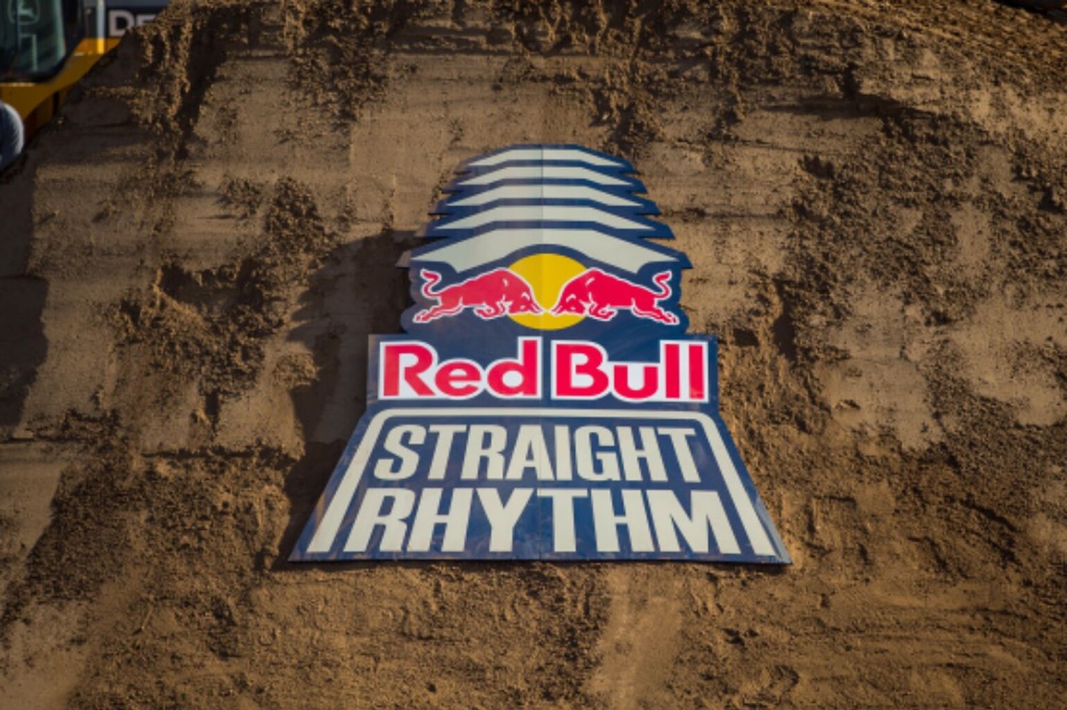 Watch Red Bull straight rhythm 