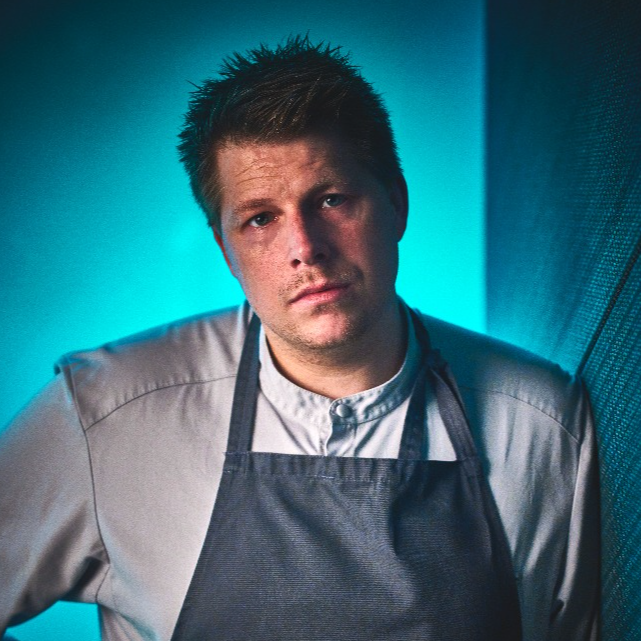 CHEF NICOLAI ELLITSGAARD OF UNDER
